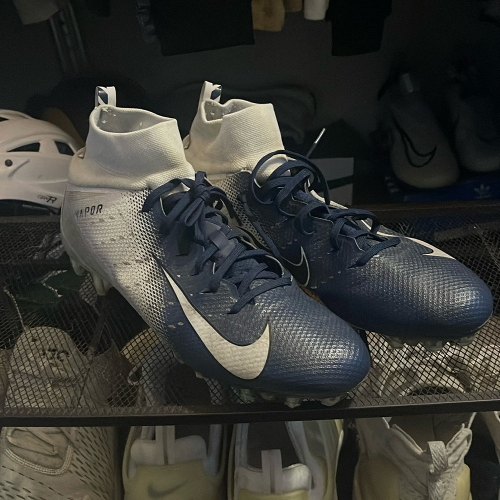 Nike vapor cleats